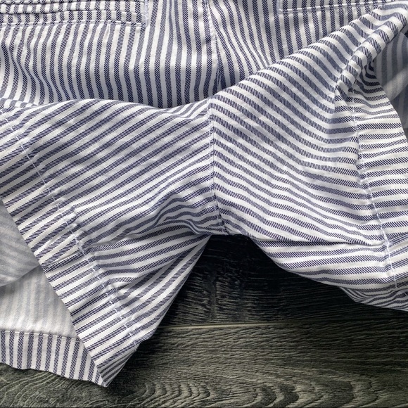 Old Navy 6 Mid rise Twill Shorts - Railroad Stripe - Picture 11 of 15
